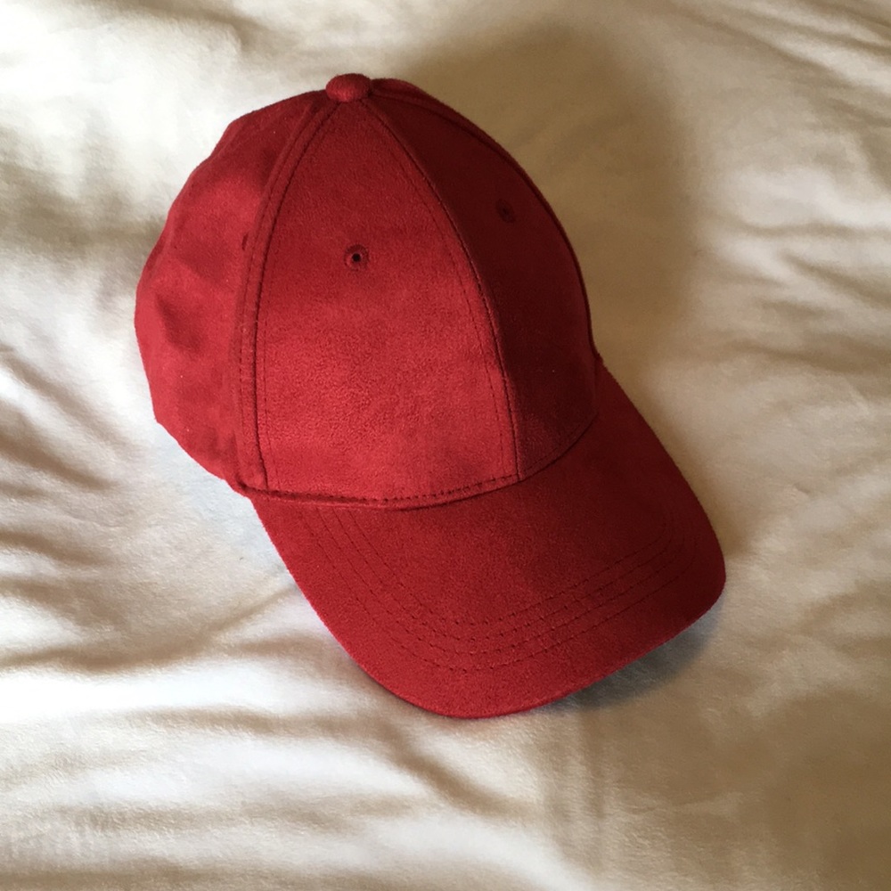 Pink/red felt ballcap hat